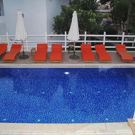 Misket Hotel Bodrum Oda ve Kahvaltı Gümüşlük
